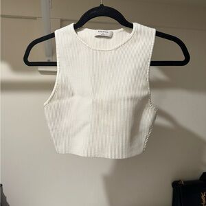 Aritzia Babaton Sculpt Knit Tank
